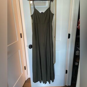 Express jumpsuit in green linen blend